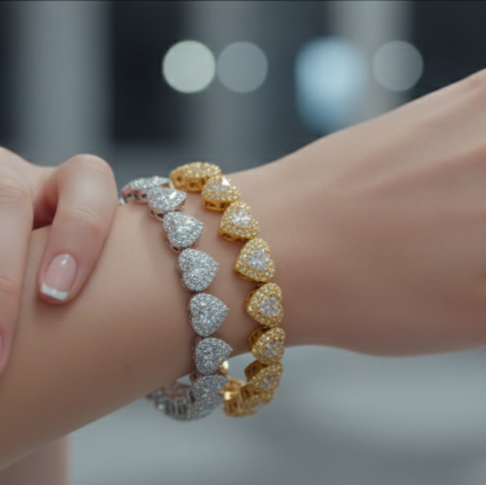 Pulsera con diseño de corazón con diamantes de moissanita VVS