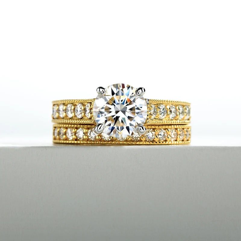 Anillo de compromiso moissanita de 2 quilates