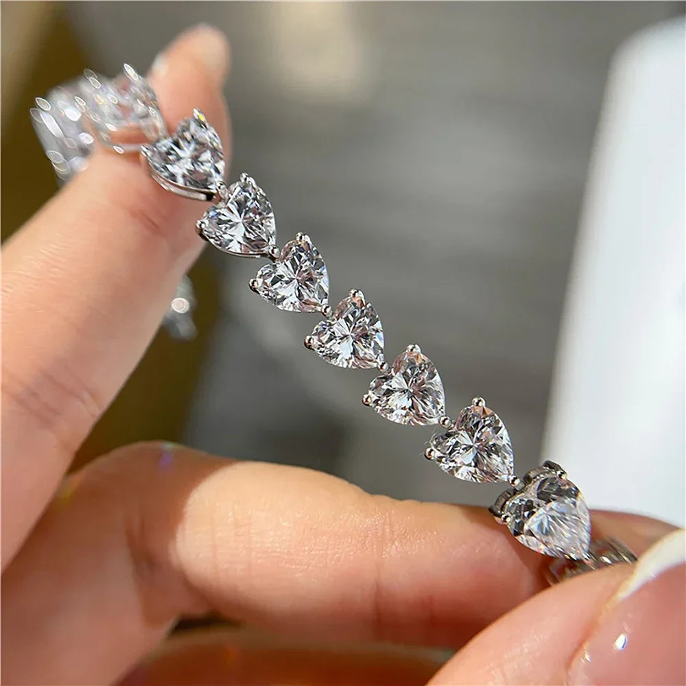 Pulsera de moissanita corte de corazón