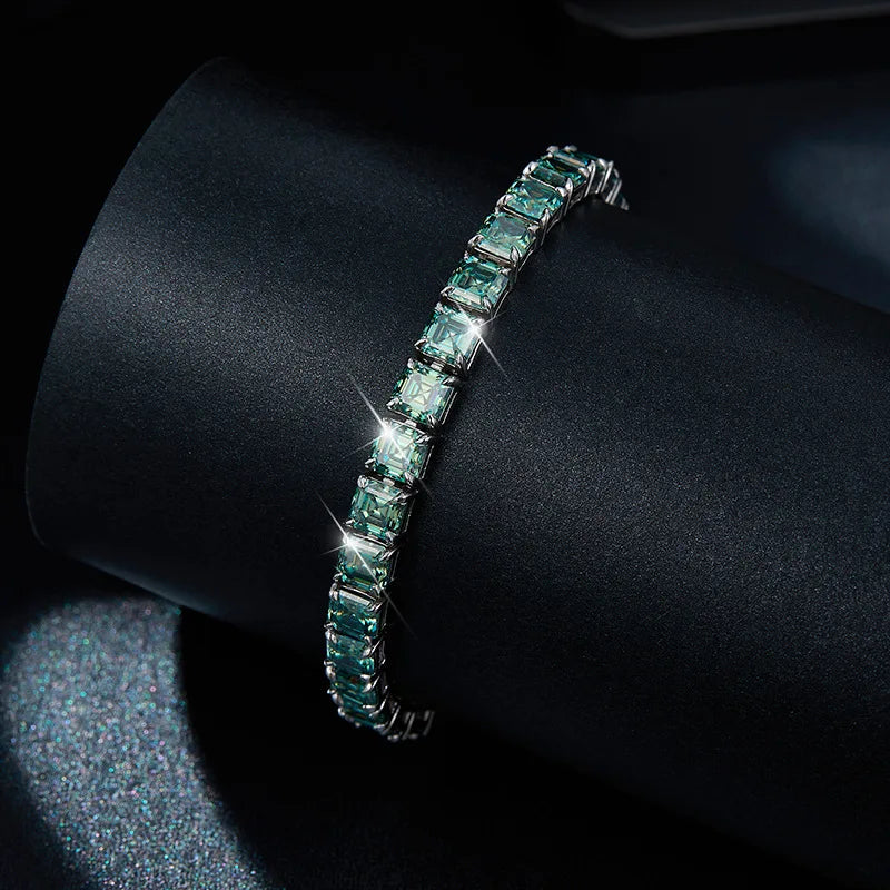 Pulsera de moissanita corte esmeralda de 5.5mm