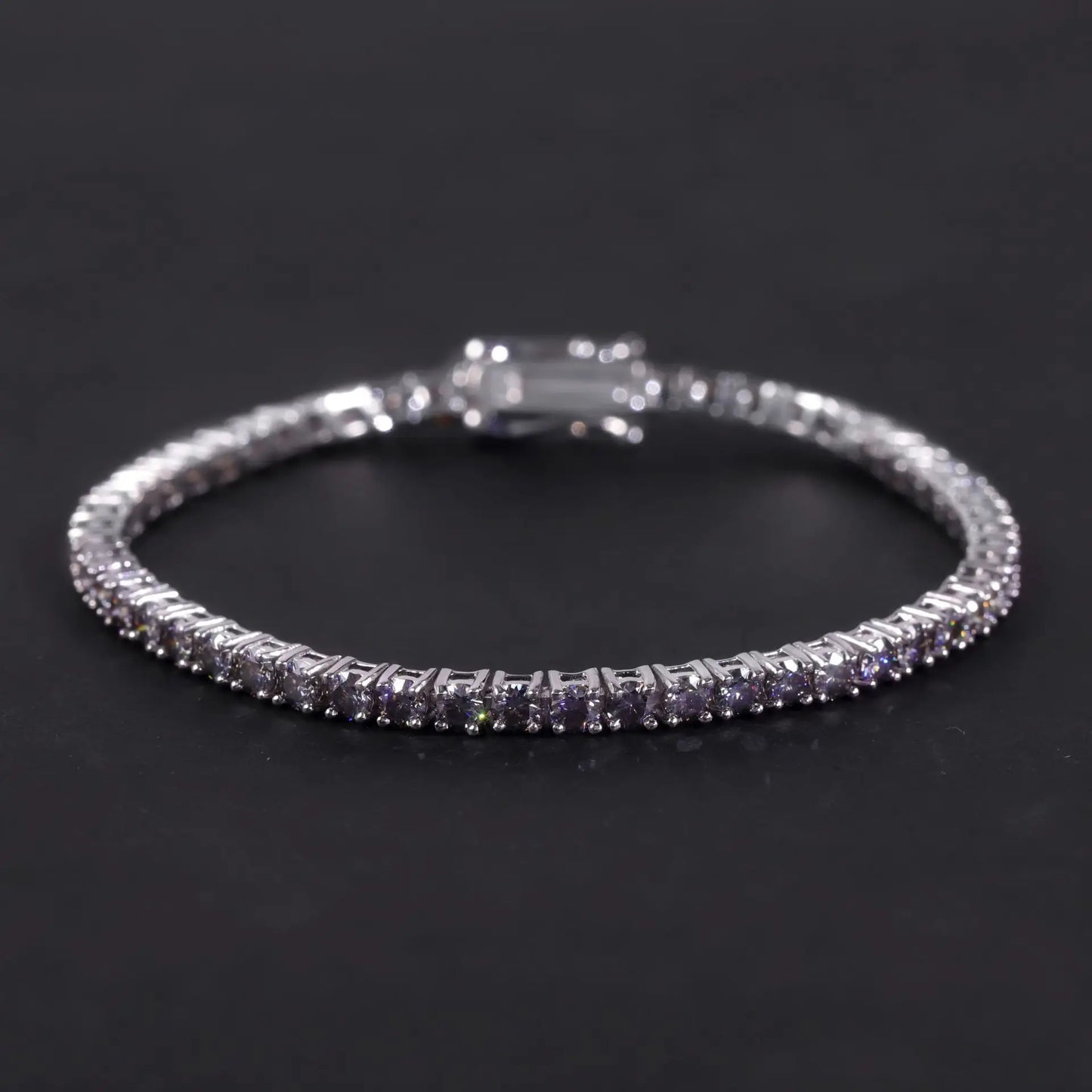 Pulsera de tenis de moissanita gris