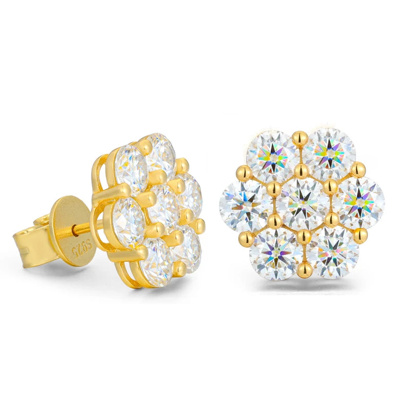 Aretes de moissanita diseño floral de 6 diamantes