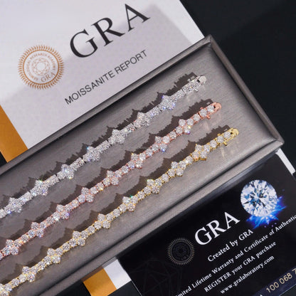 Pulsera tenis con cruz de diamantes de moissanita VVS