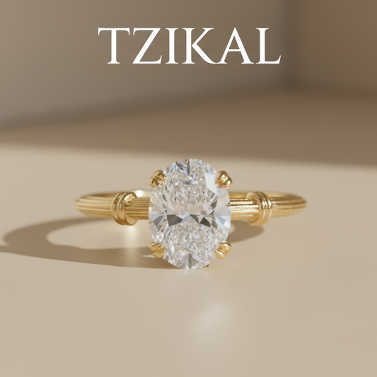 Anillo de Compromiso solitario, Corte Ovalado de 1.08ct