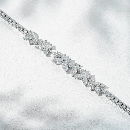 Pulsera de oro blanco de 18 quilates con diamantes cultivados en laboratorio, color DEF, claridad VS, talla marquesa.