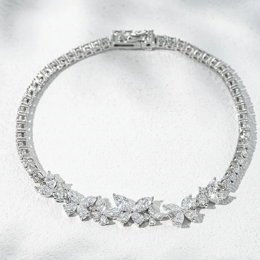 Pulsera de oro blanco de 18 quilates con diamantes cultivados en laboratorio, color DEF, claridad VS, talla marquesa.