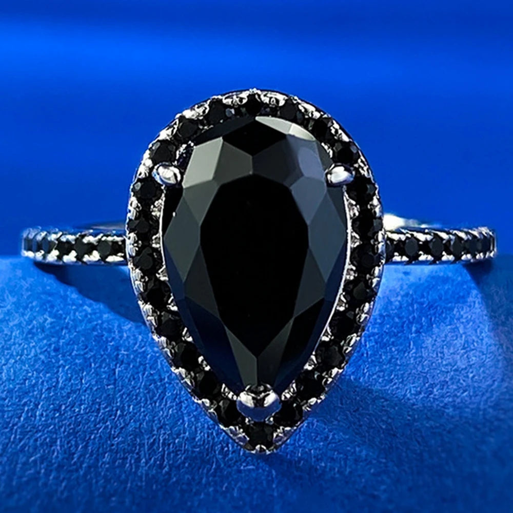 Anillo de compromiso de circón negro
