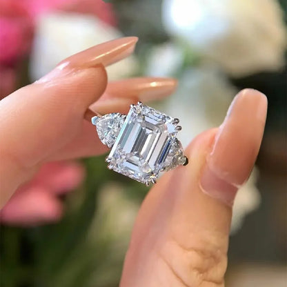 Anillo de Compromiso, Esmeralda con laterales 4ct