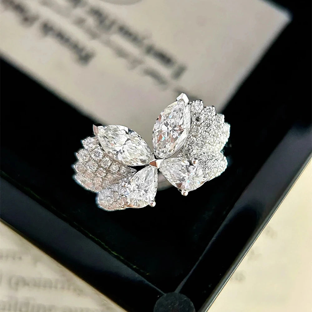 Anillo de compromiso de plata de ley 925 y circonita