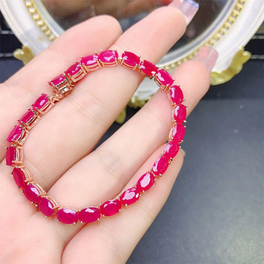 Pulsera con rubí natural