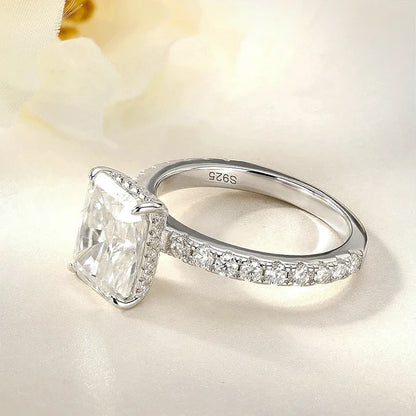 Anillos de compromiso corte Esmeralda/Radiante 4CT