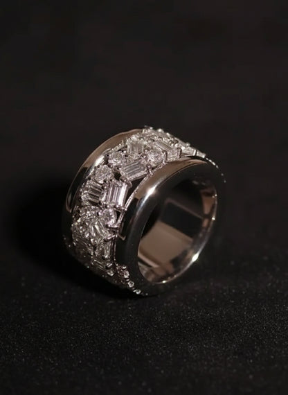 Anillo de plata de ley con moissanita blanca D VVS