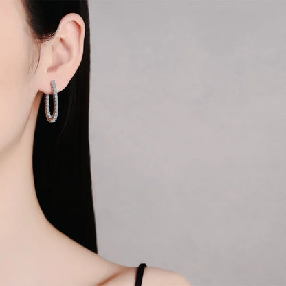 Pendientes de plata con moissanita, 0.8CT