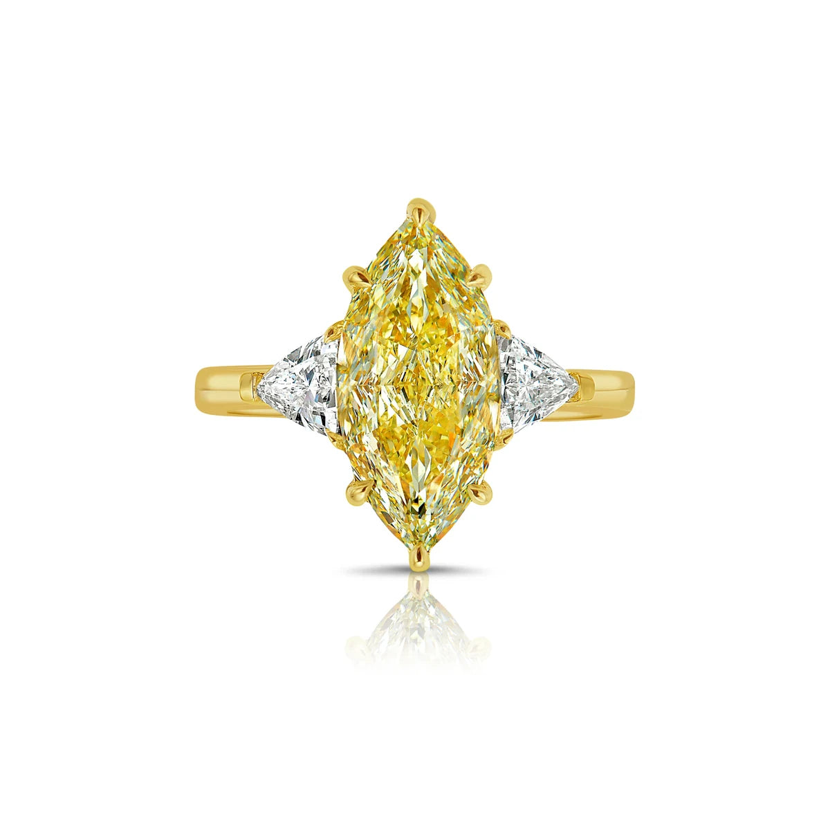 Anillo de Compromiso Trilogía Marquise amarillo vivido