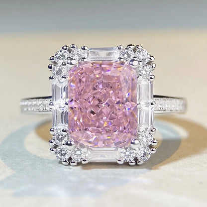 Anillo de compromiso de Platino con moissanita personalizable