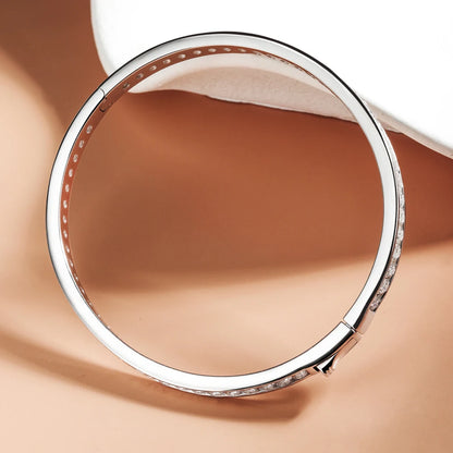 Pulsera love de moissanita 2.5mm