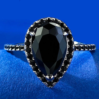 Anillo de compromiso de circón negro