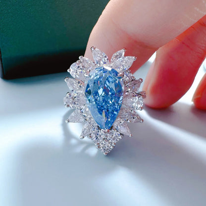 Anillo de compromiso de  platino PT50, 3.5 quilates en diamantes