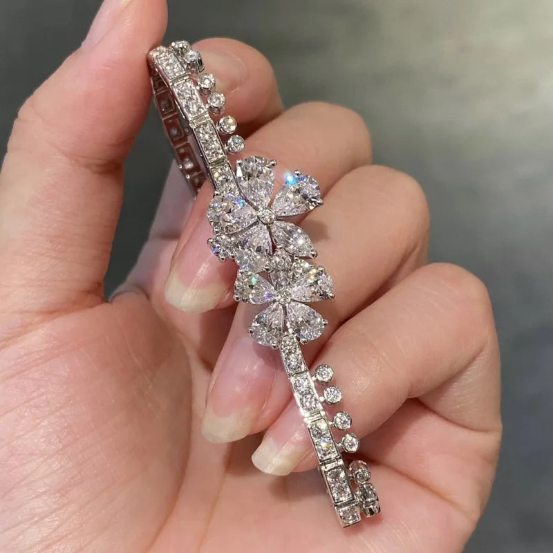 Brazalete doble flor de diamantes