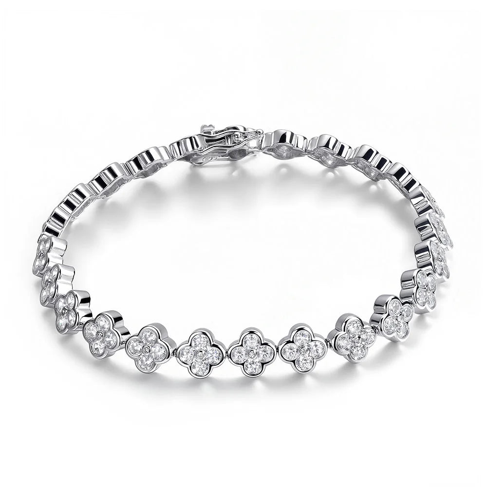Pulsera de tenis de moissanita de 2 mm de trébol de cuatro hojas