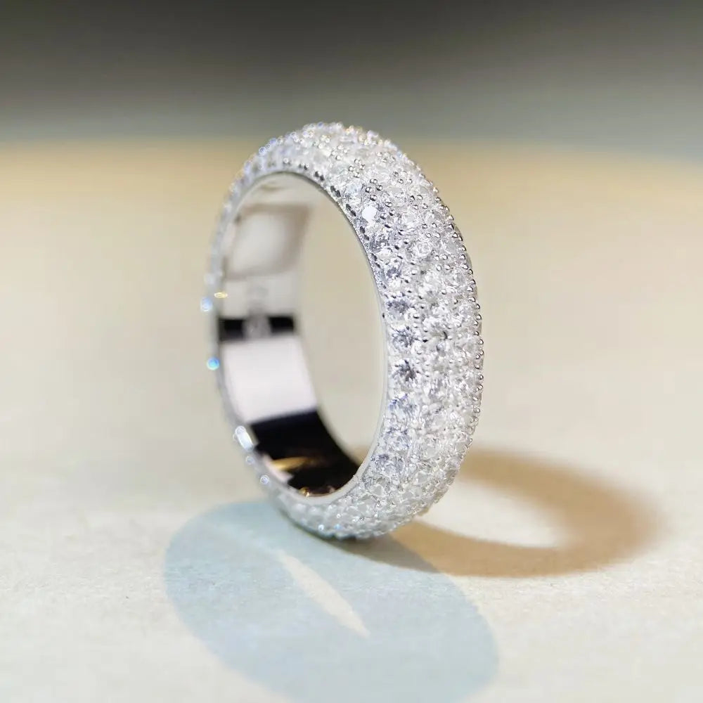 Anillo Ice Out de moissanita