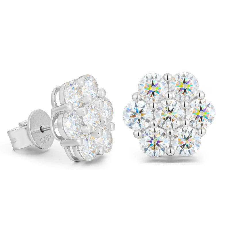 Aretes de moissanita diseño floral de 6 diamantes