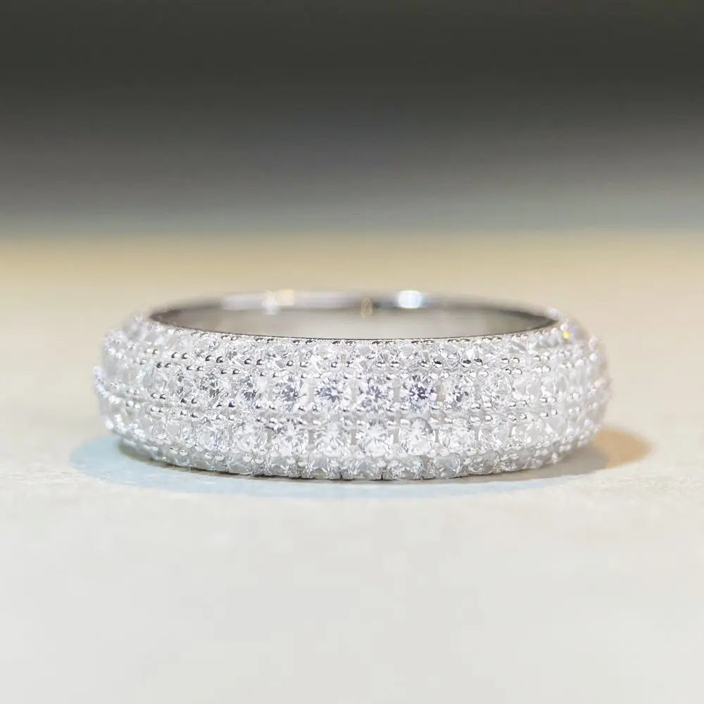 Anillo Ice Out de moissanita