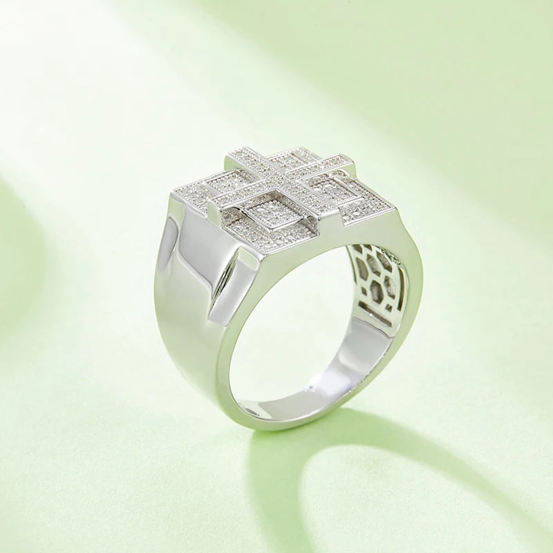 Anillo de moissanita completo para hombre