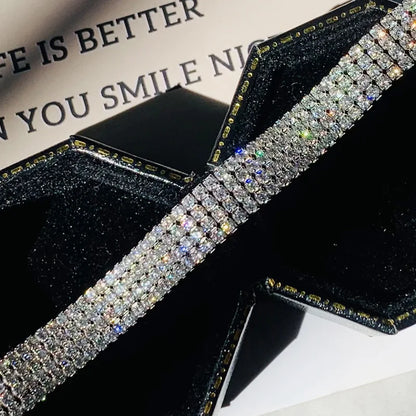 Brazalete de plata con moissanita de 4 filas