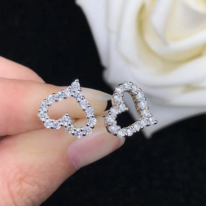 Aretes de corazón, plata con moissanita