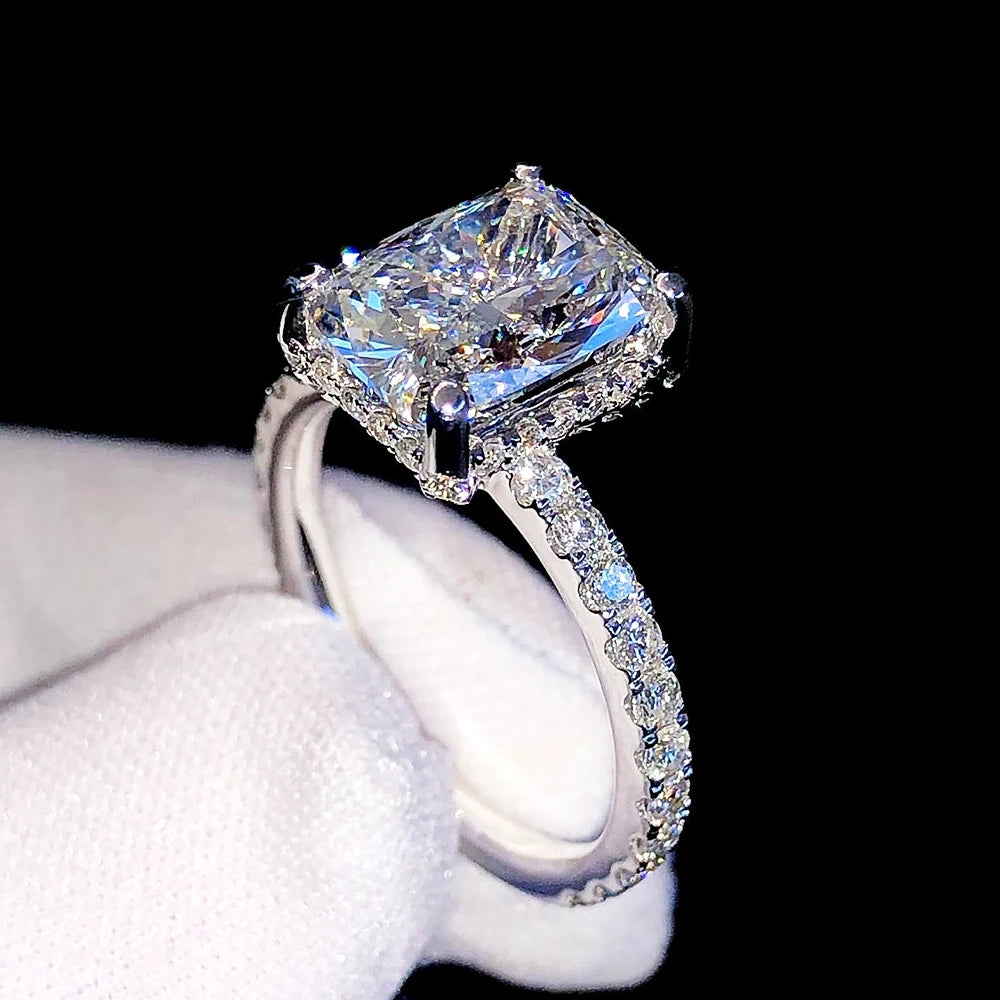 Anillos de compromiso corte Esmeralda/Radiante 4CT