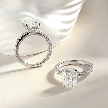 Anillos de compromiso corte Esmeralda/Radiante 4CT