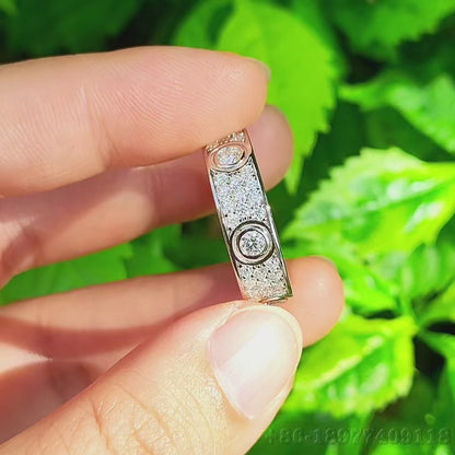 Anillo love de moissanita